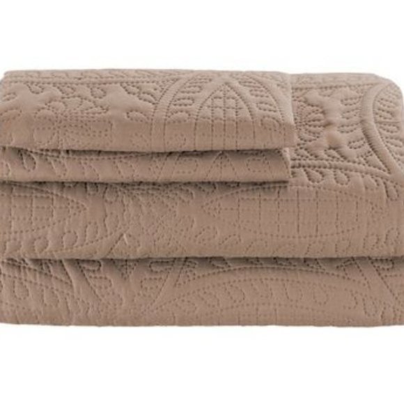 🌟Millano Chambrey 3 Piece Quilt Set Taupe - Picture 3 of 6